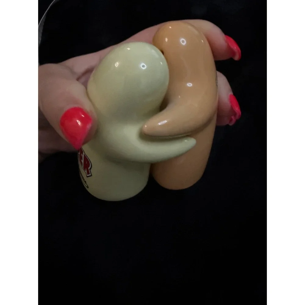Vintage Nassau Bahamas Hugging Ghost Salt and Pepper Shakers Ceramic Souvenir